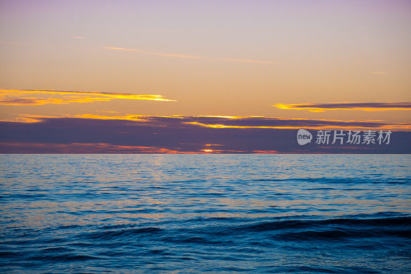 海上日落