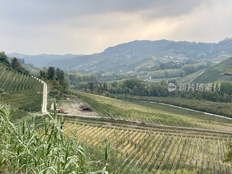 意大利-皮埃蒙特地区-勒朗河景观