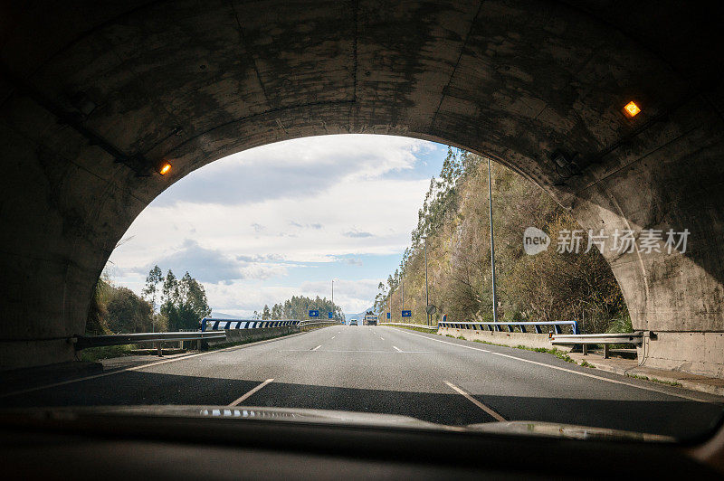 高速公路隧道