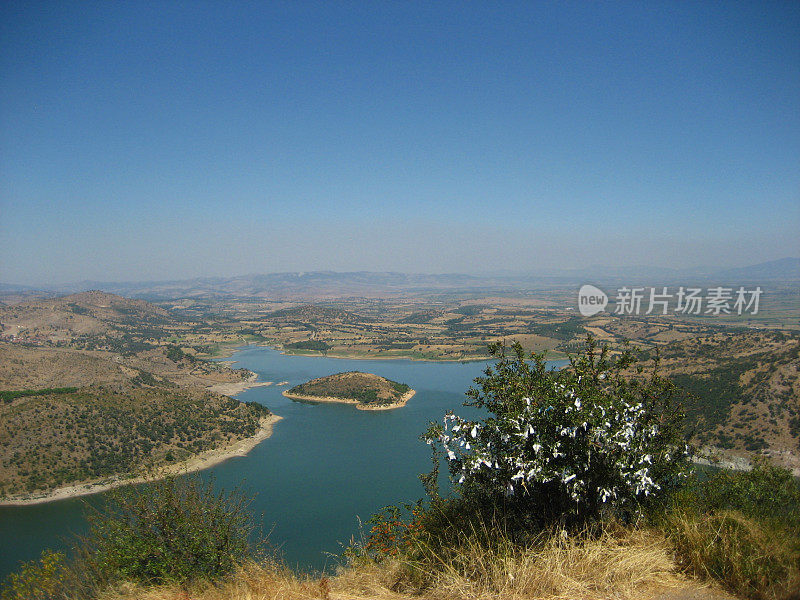 帕加马(Bergama)湖。Kestel大坝。