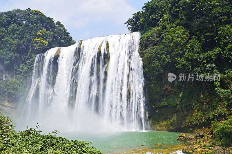 中国贵州黄果树瀑布的夏季