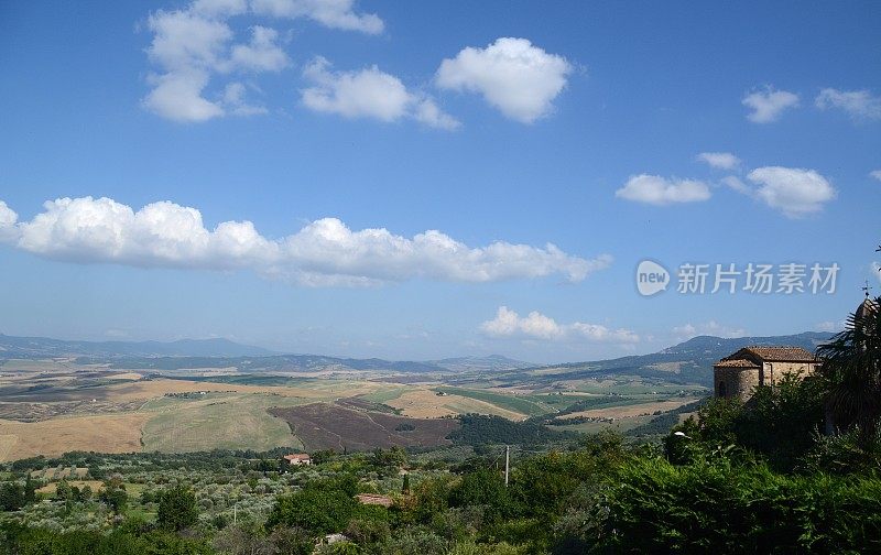 来自意大利托斯卡纳蒙特里吉奥尼的风景