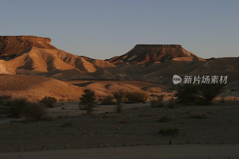 阿拉伯沙漠沙丘，死海约旦山谷