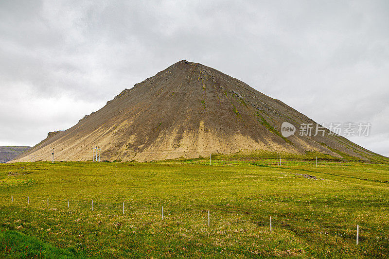 火山山顶