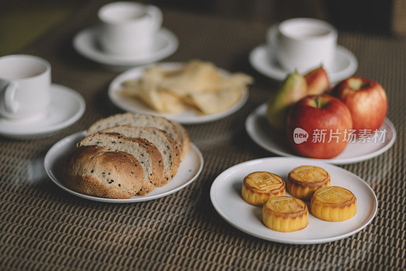 亚洲华人下午茶食物和饮料