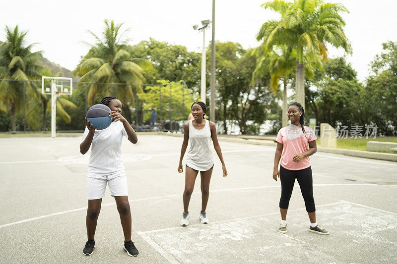 巴西女子篮球训练