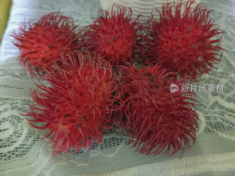 红毛丹是一种新鲜、甜美的亚洲原生水果