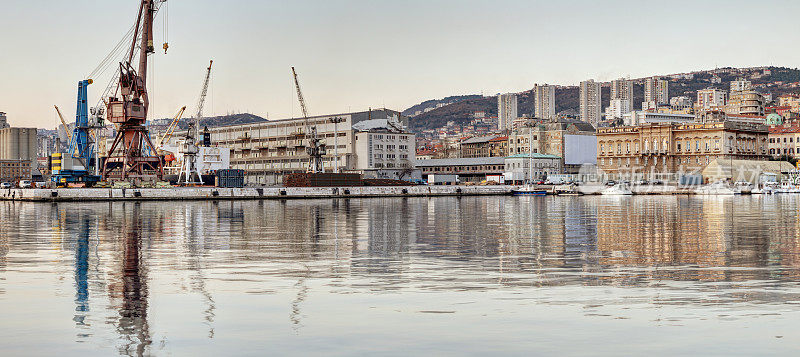 里耶卡市全景