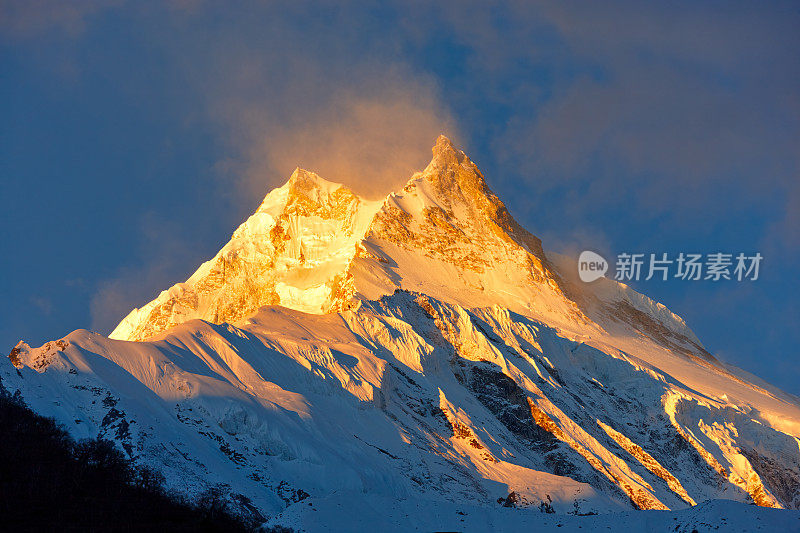尼泊尔的马纳斯鲁珠穆朗玛峰环岛