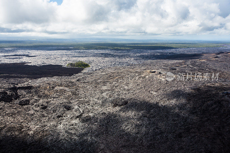 火山和熔岩的航拍