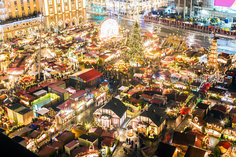 “Striezelmarkt”，德累斯顿的圣诞市场