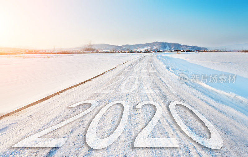 数量2020年至2022年在冬季道路上