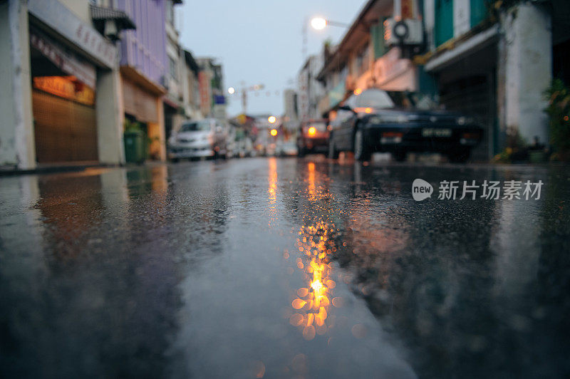 雨后古晋街景