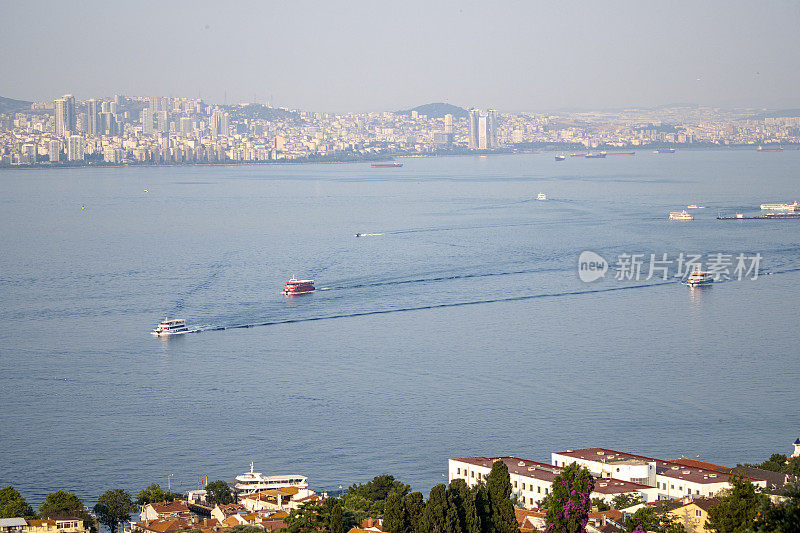 从海贝利亚达俯瞰美丽的城市是İstanbul，土耳其