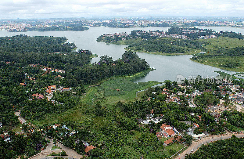 圣保罗瓜拉皮兰加大坝鸟瞰图