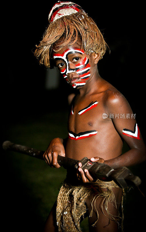 瓦努阿图男孩部落肖像
