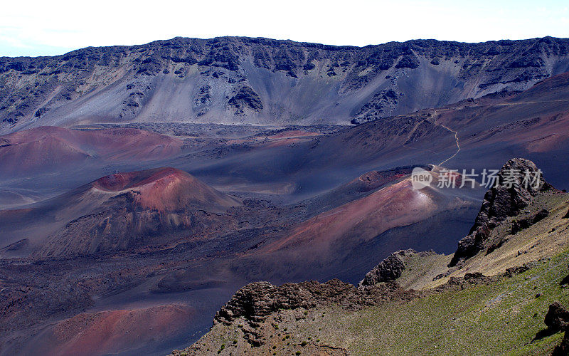 毛伊岛哈雷阿卡拉国家公园的火山渣锥
