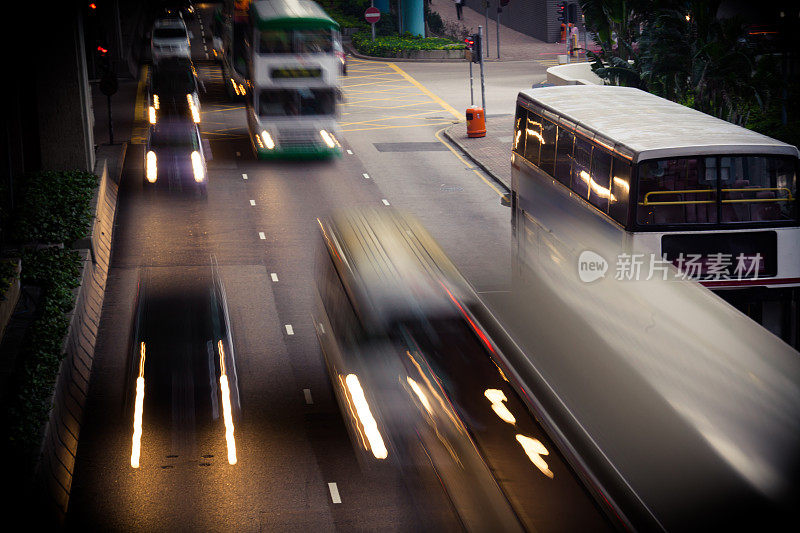 香港道路上的汽车