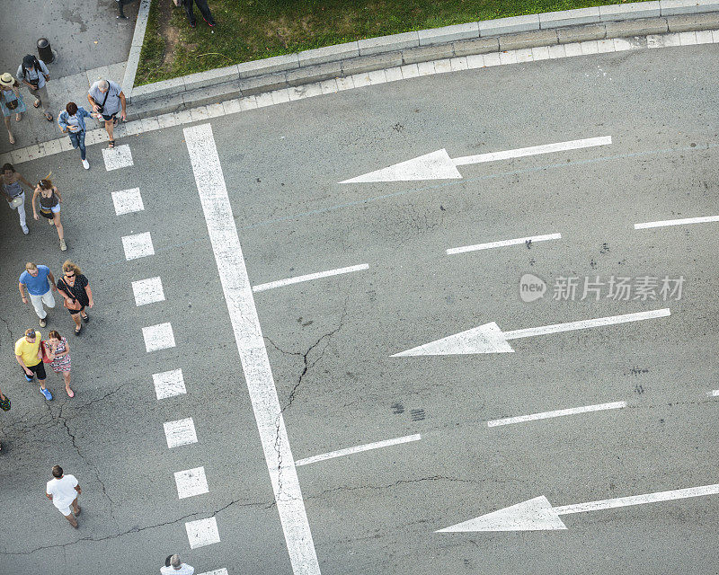 人行道在巴塞罗那