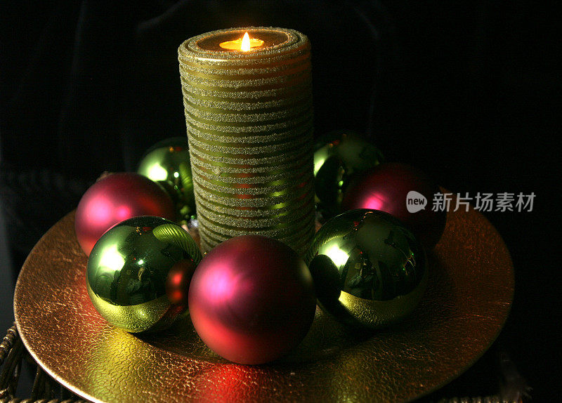 绿色支柱candle2