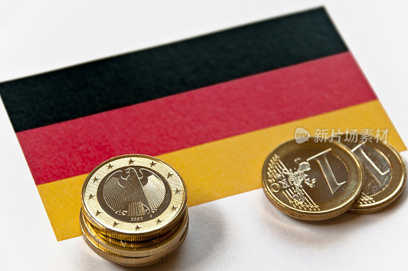 德国国旗和欧元