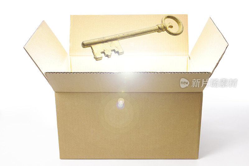浮着一把古色古香的万能钥匙，里面有闪亮的硬纸盒