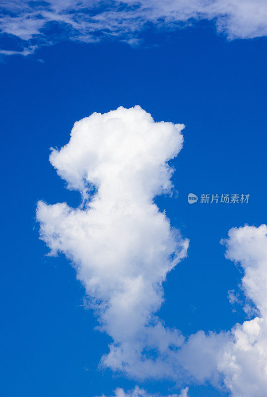 天空中的云