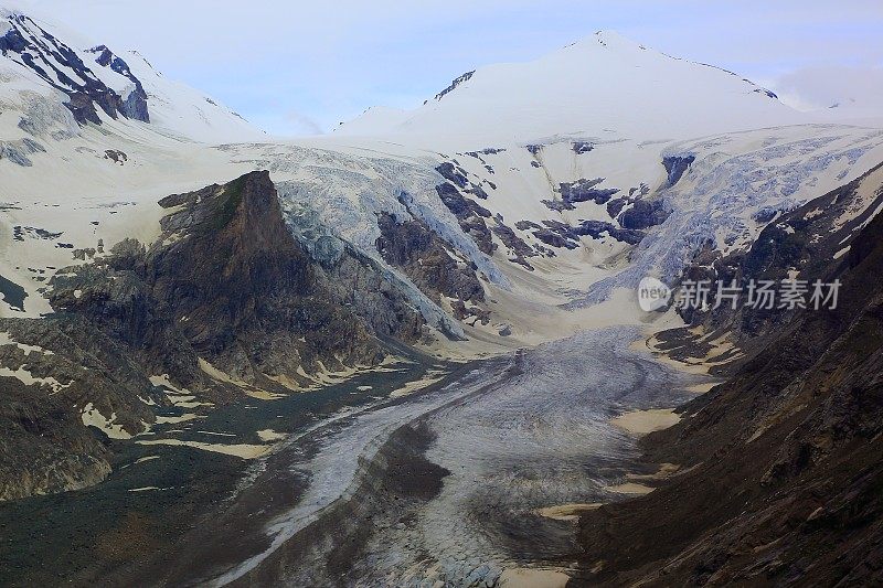 冰川帕斯特兹和霍赫陶恩雪顶奥地利山脉-泰洛阿尔卑斯戏剧性的云彩景观天空和景观和大格洛克纳Massif