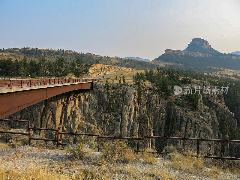 阳光溪桥，峡谷，约瑟夫高速公路，怀俄明州