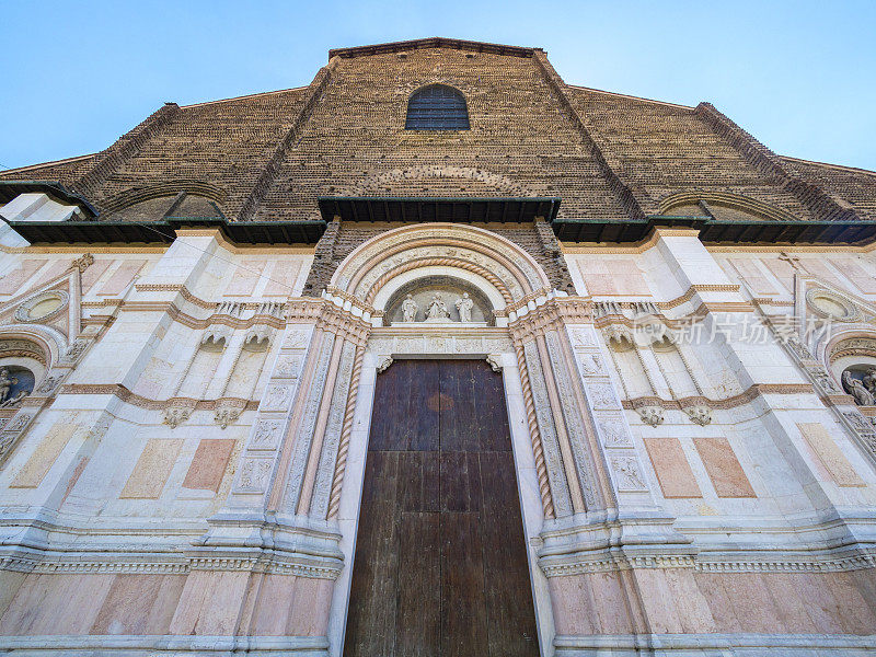 意大利博洛尼亚的圣佩特罗尼奥大教堂