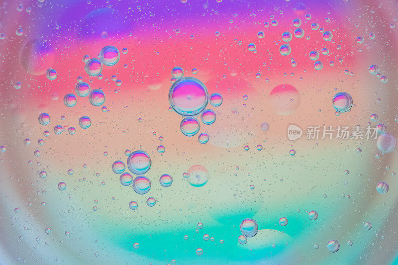 彩色背景的宏观气泡