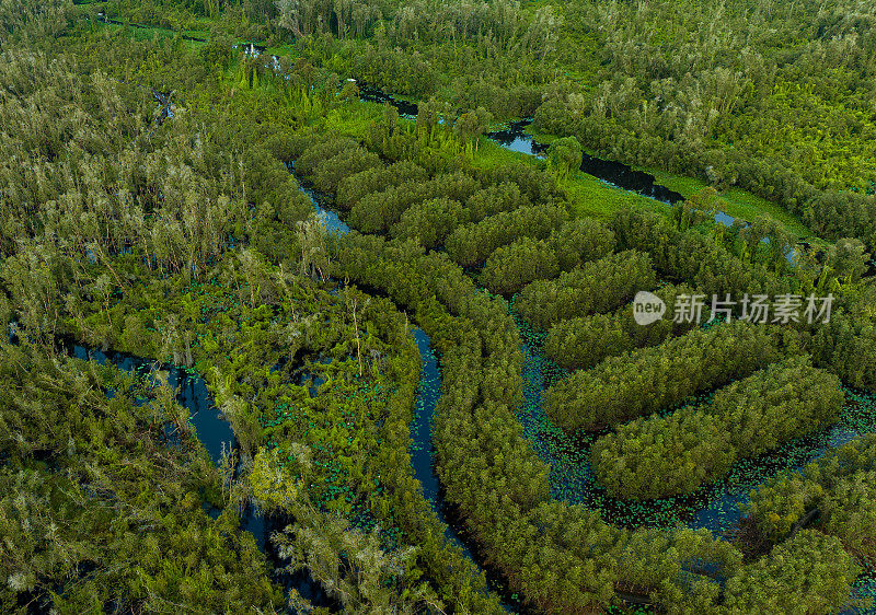 龙安省潭腊湿地生态旅游区航拍照片
