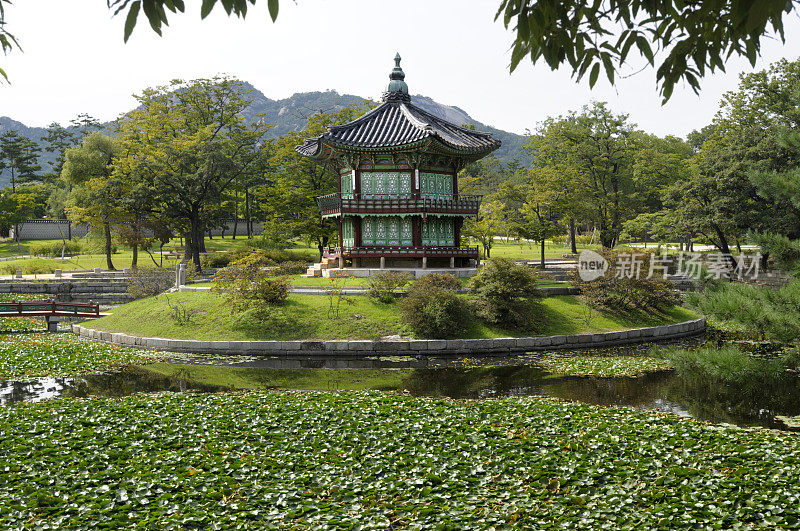 亚洲宫殿或寺庙宝塔