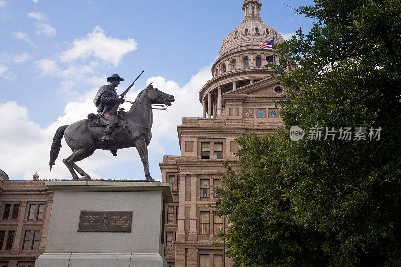 德州骑警纪念馆和州议会大厦