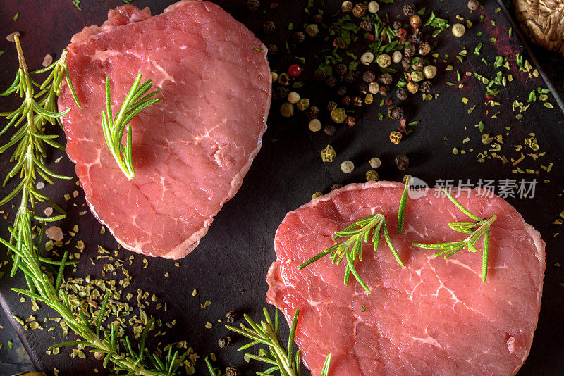 红肉和香料