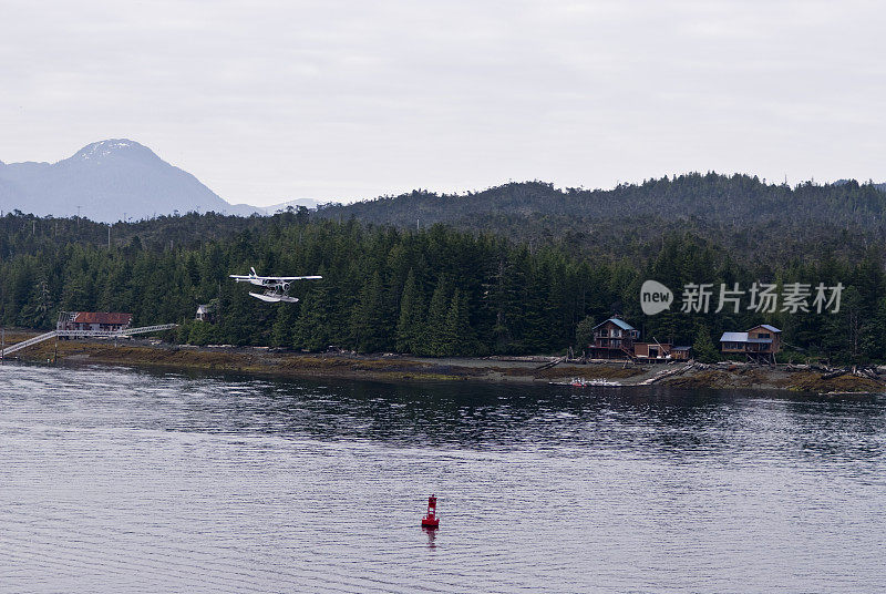 海飞机降落