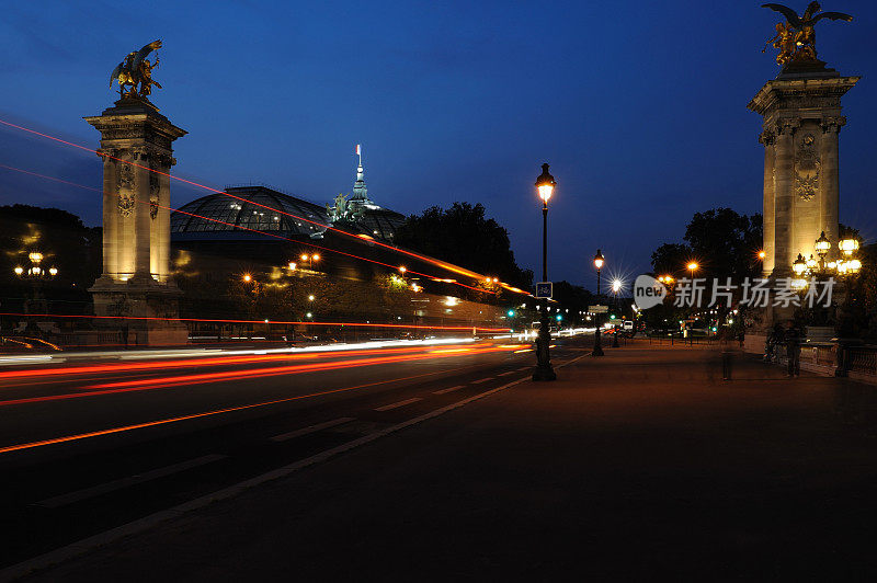 巴黎的黄昏