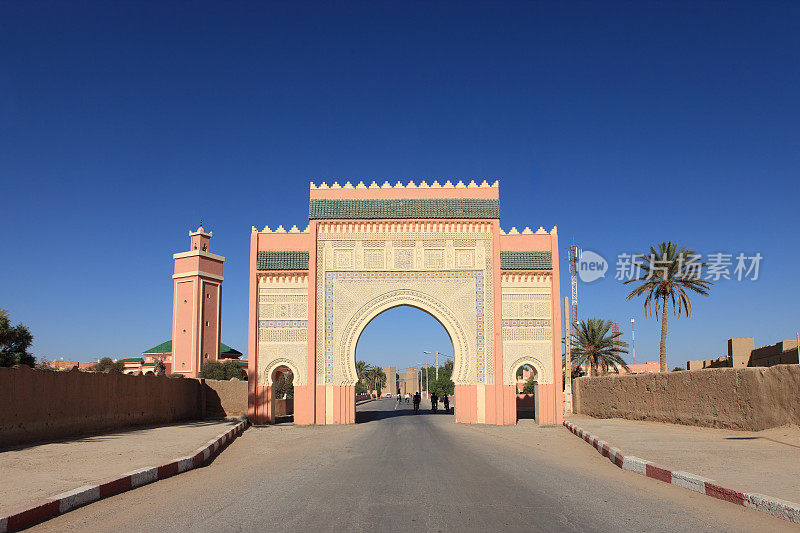 前往摩洛哥Rissani的大门