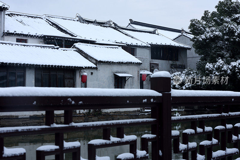 长江以南正在下雪