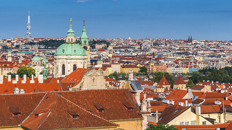 布拉格老城的全景，瓦片屋顶。布拉格,捷克共和国