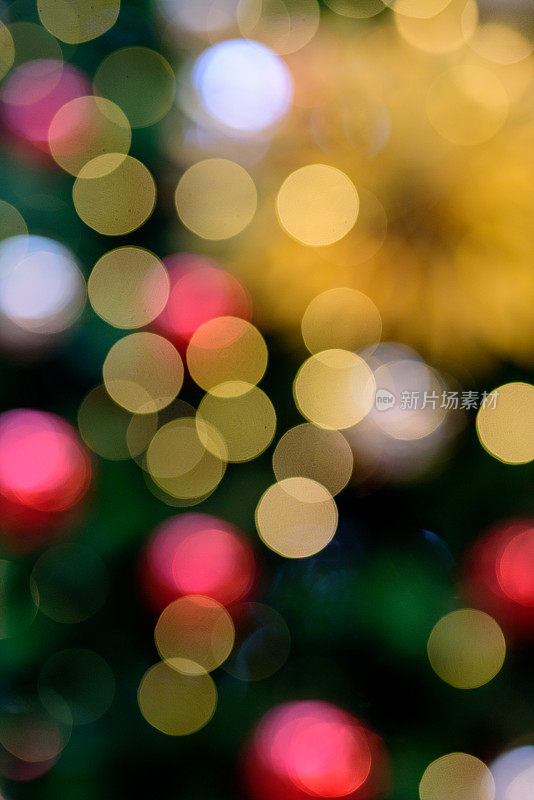 散景灯图案与LED灯的圣诞树