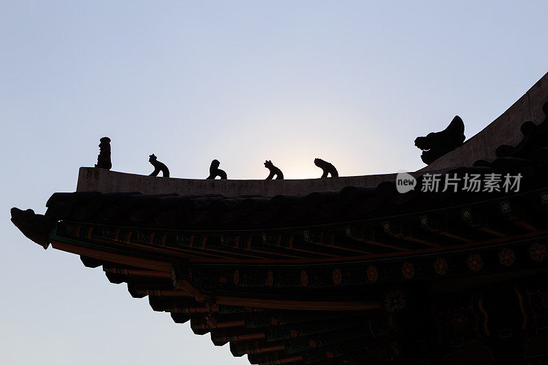 韩国佛教寺庙的屋顶细节