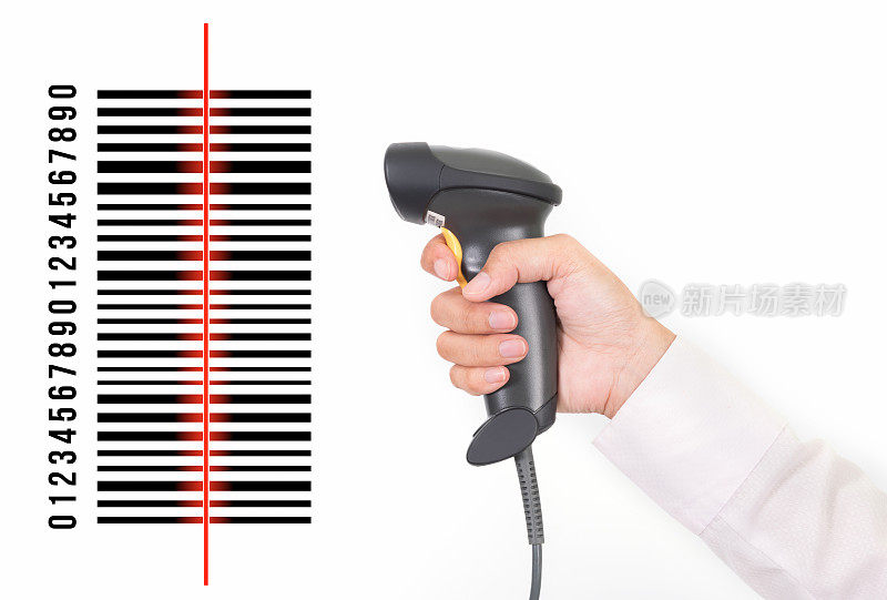 手提式条码扫描器的特写和扫描码上的白色背景