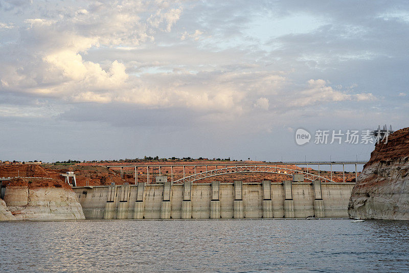 格伦峡谷大坝和鲍威尔湖