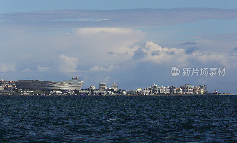 开普敦体育场和海滨建筑