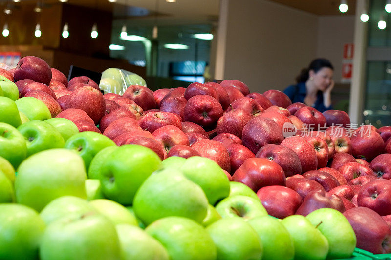 超市里的苹果