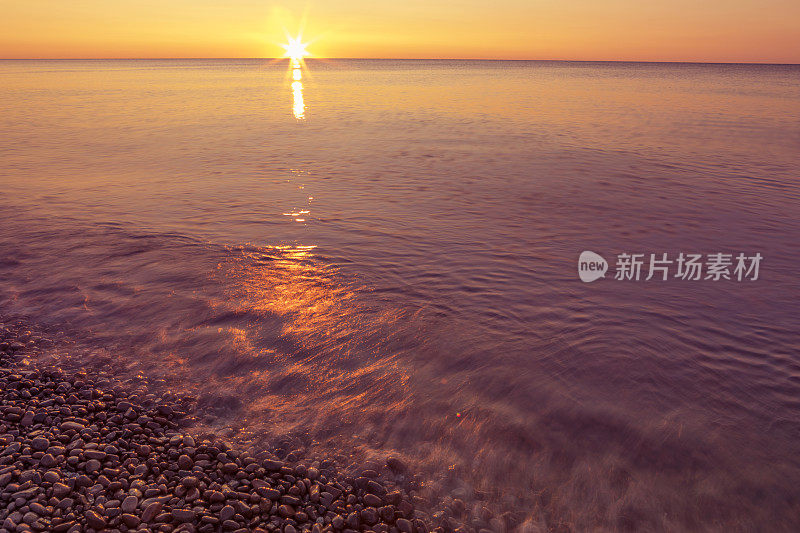 湖上日落