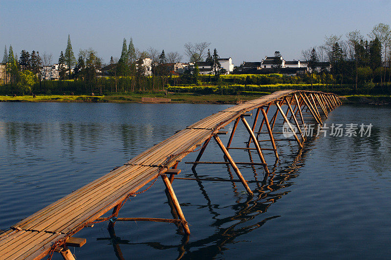 中国江西省婺源市河上的桥