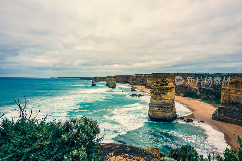 澳大利亚大洋路旁边美丽的悬崖。
