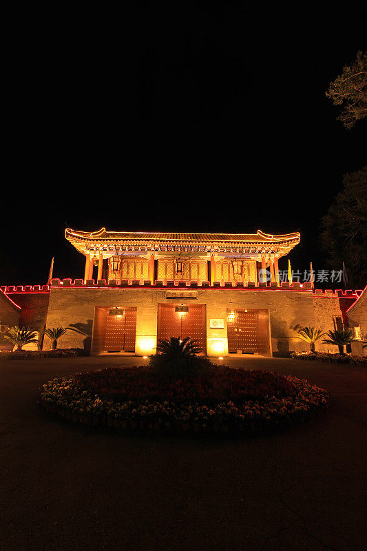 夜景，中国古代建筑大门